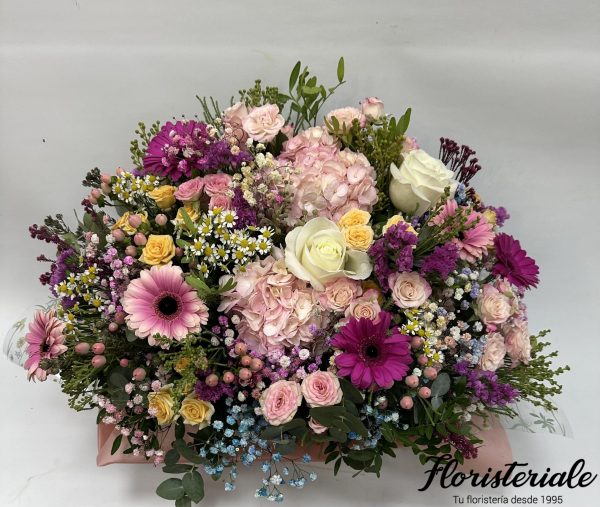 CAJITA  DE FLORES BONITAS